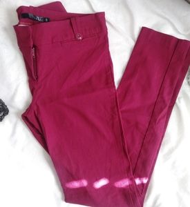 New Skinny Dressy Pant Cute Burgundy Small